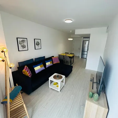 Aptos Diseno Centro *