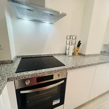 Aptos Diseno Centro *