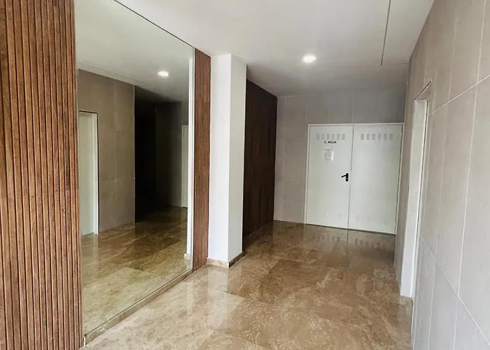 Aptos Diseno Centro Torremolinos