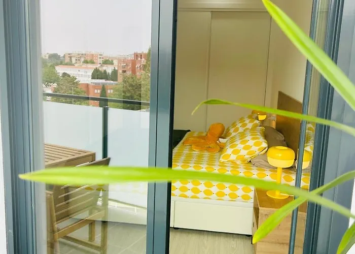 Aptos Diseno Centro * Torremolinos