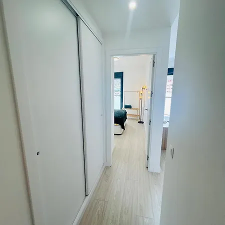 Aptos Diseno Centro Appartamento *