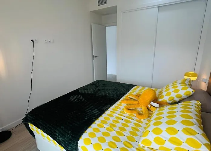 Aptos Diseno Centro * Torremolinos