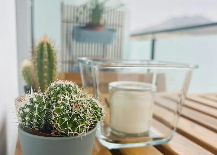 Aptos Diseno Centro * Torremolinos